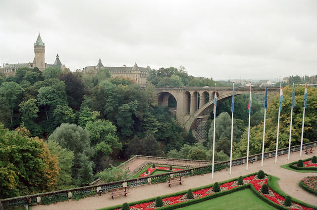 00359 n 16ajptvtbh0946