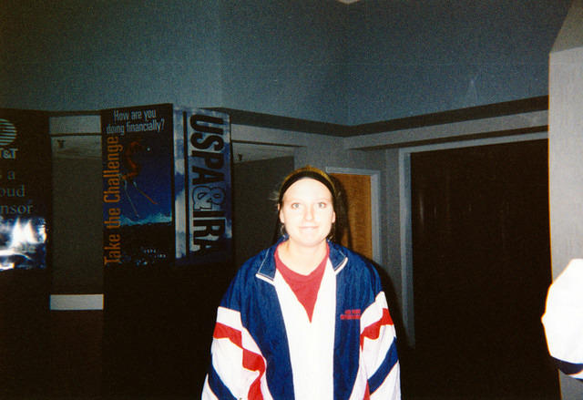 01284 p 16ajptvtbh0270 r