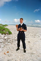 00083 n 16ajptvtbh0670