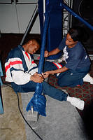 00989 n 16ajptvtbh1576 r