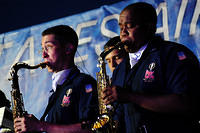 090709-F-7087B-195